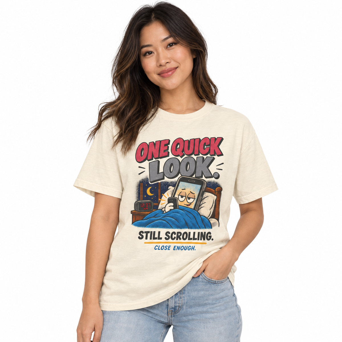 Woman wearing the ONE QUICK LOOK tee in Faded Cream